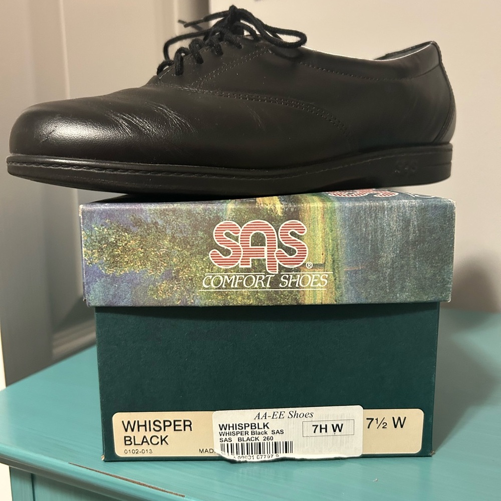 SAS Whisper Black Lace-Up Women’s Sneakers